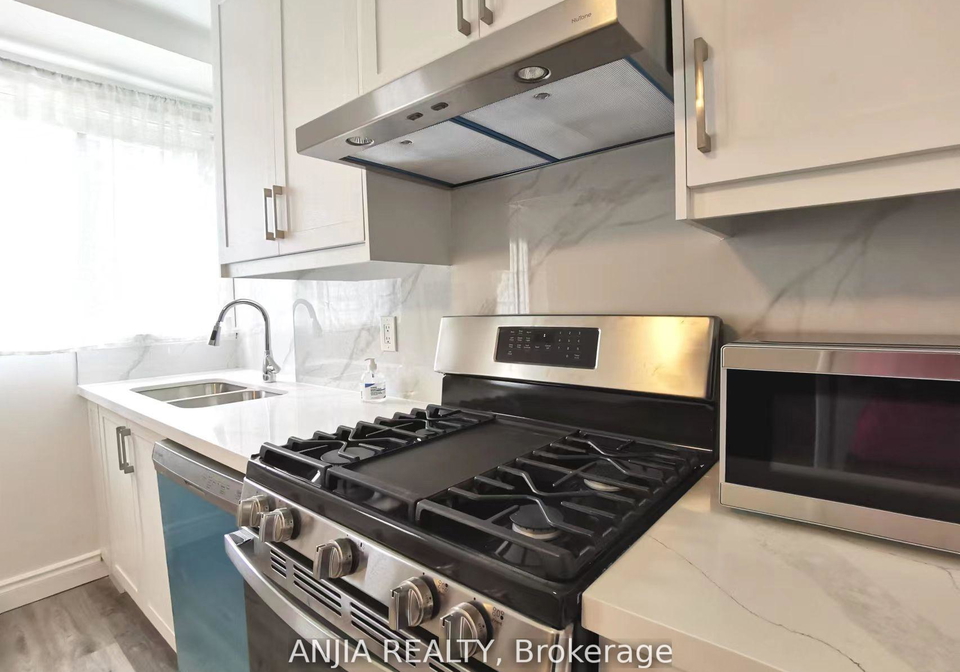 256-homewood-avenue-toronto-ontario-c13429490