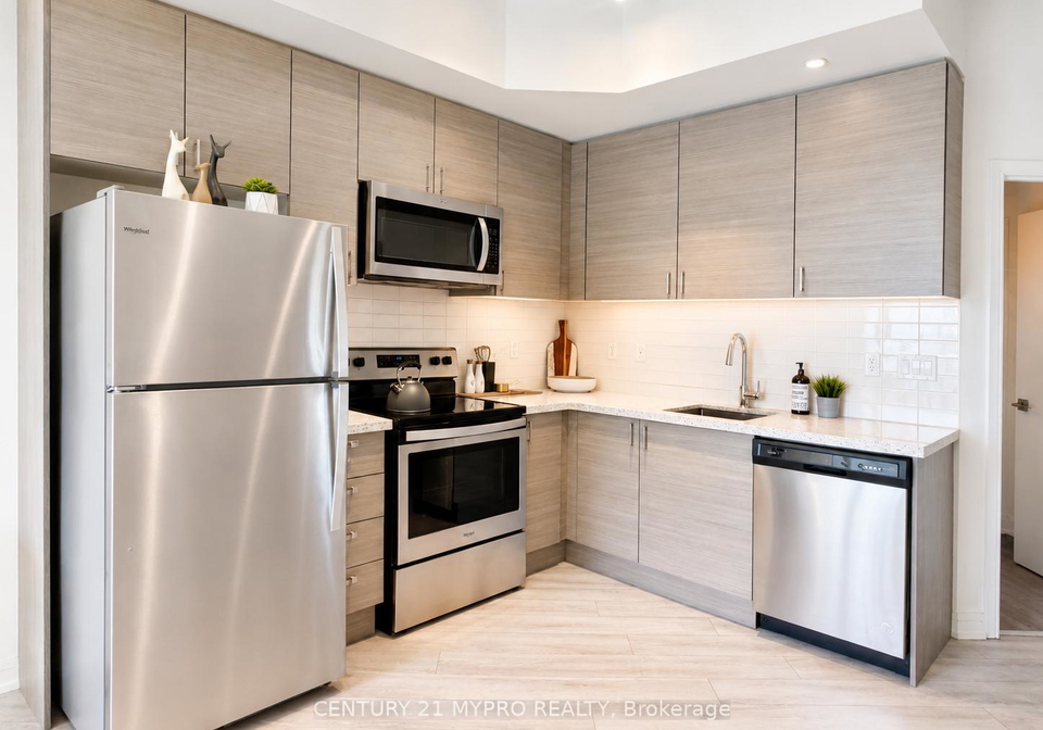 621-sheppard-avenue-e-north-york-ontario-c13429598