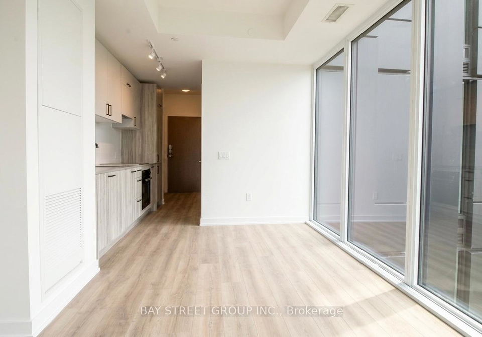 5-quarrington-lane-north-york-ontario-c13429630