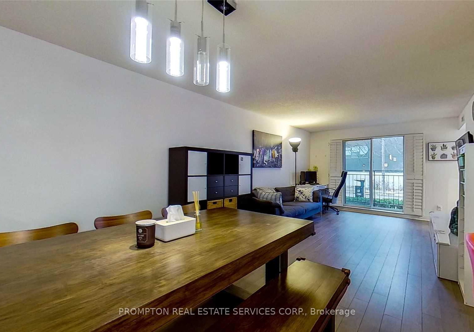 38-hollywood-avenue-north-york-ontario-c13429752