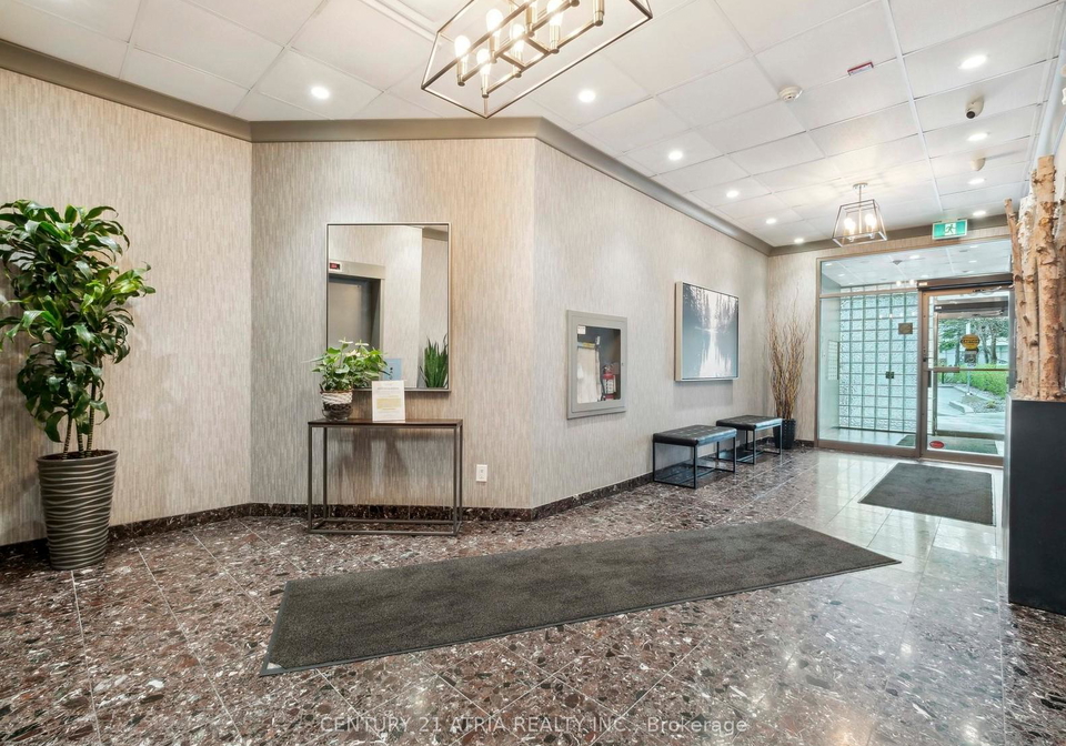 897-sheppard-avenue-toronto-ontario-c13430350