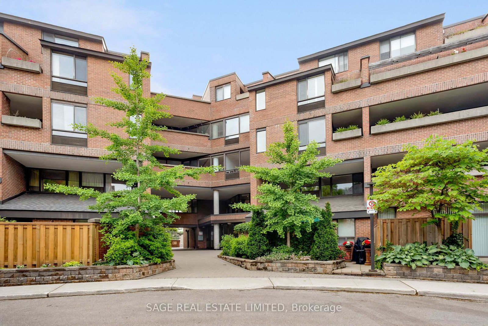 40-sylvan-valley-toronto-ontario-c13430568