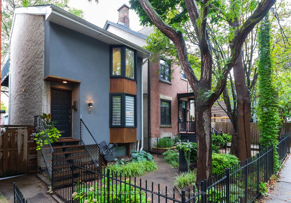 30-sword-street-toronto-ontario-c13430692