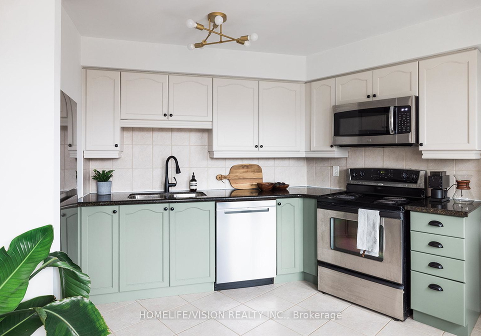 18-valley-woods-road-north-york-ontario-c13430840