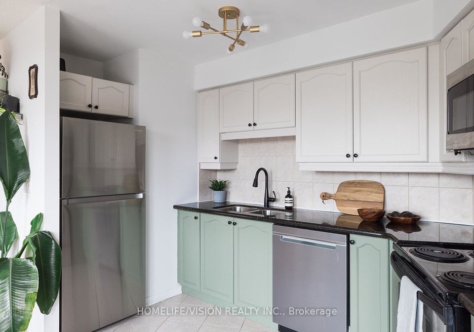 18-valley-woods-road-north-york-ontario-c13430840