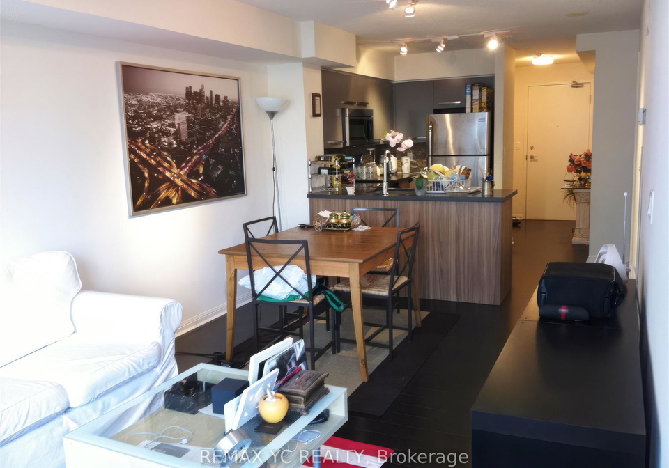 11-st-joseph-street-toronto-ontario-c13430954