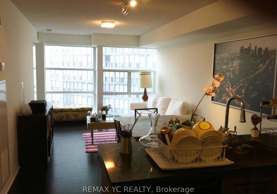 11-st-joseph-street-toronto-ontario-c13430954