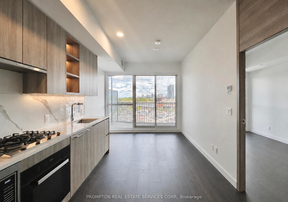 18-esther-shiner-boulevard-north-york-ontario-c13431136