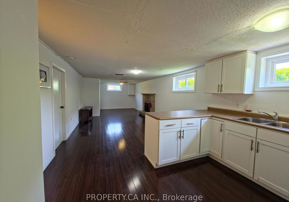 86-tuscarora-drive-north-york-ontario-c13431144