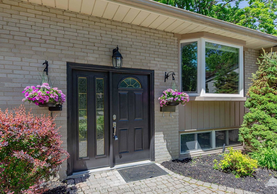 83-berkinshaw-crescent-north-york-ontario-c13431456