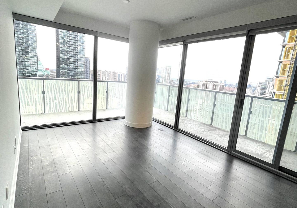 50-charles-street-e-toronto-ontario-c13431558