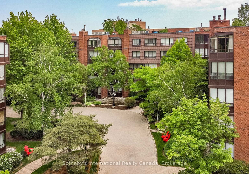 245-the-donway-w-north-york-ontario-c13432186