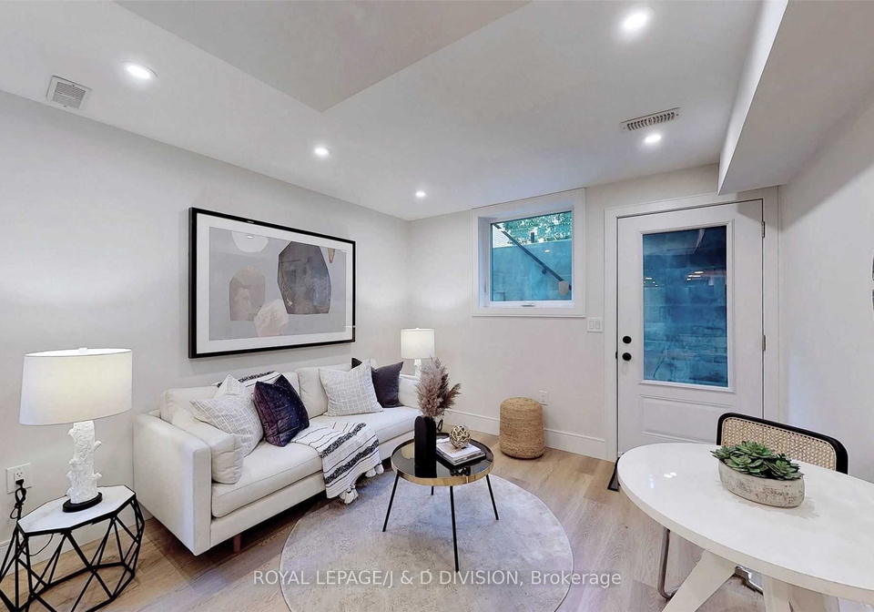 26-henderson-avenue-toronto-ontario-c13432210