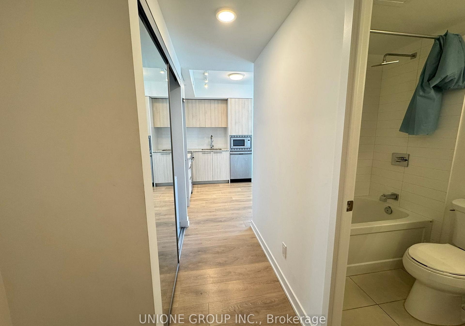 18-maitland-terrace-toronto-ontario-c13432452