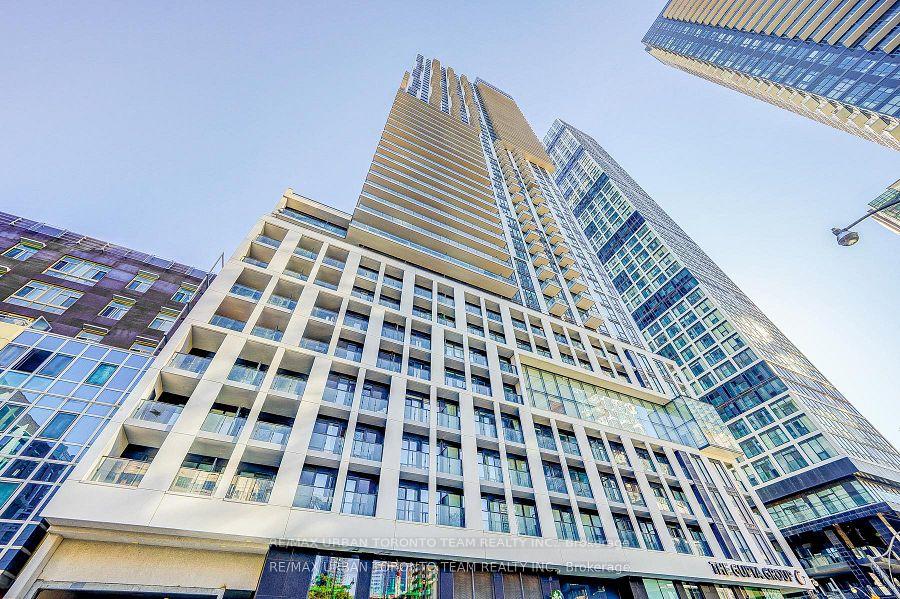 251-jarvis-street-toronto-ontario-c13432512