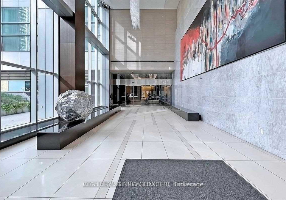 386-yonge-street-toronto-ontario-c13432710