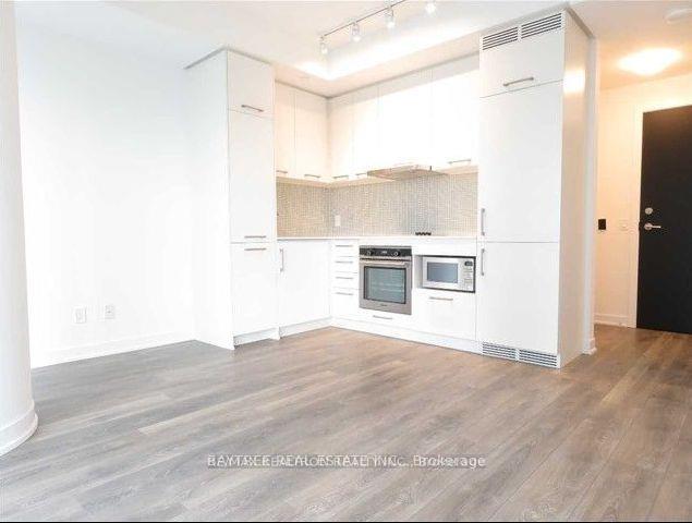 87-peter-street-toronto-ontario-c13432758