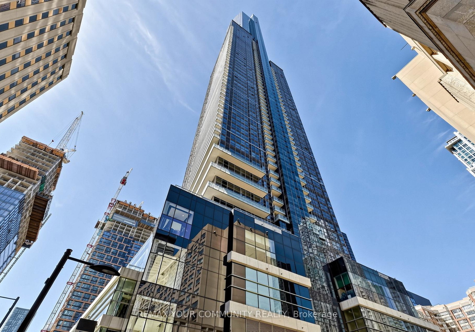 386-yonge-street-e-toronto-ontario-c13432998