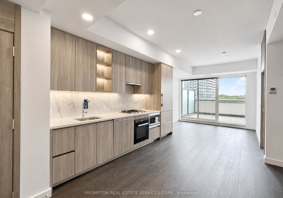 68-esther-shiner-boulevard-north-york-ontario-c13433028