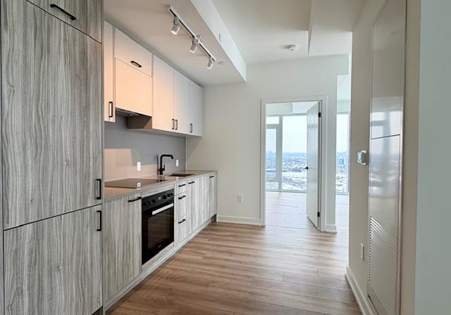 1-quarrington-lane-north-york-ontario-c13433092
