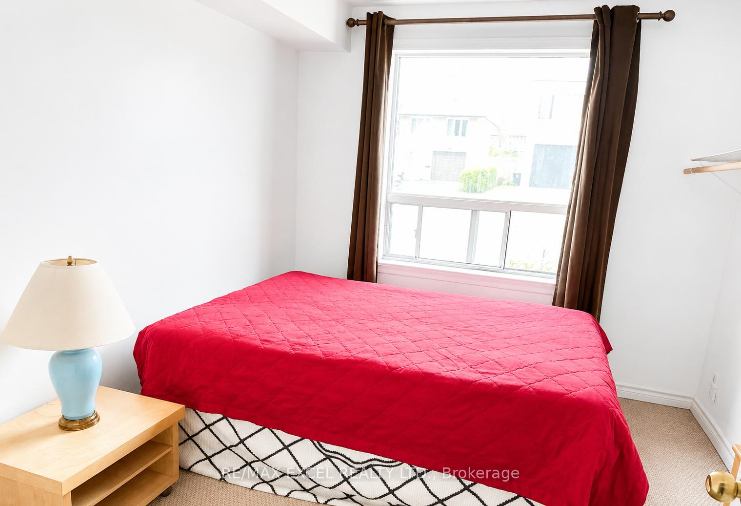 114-connaught-avenue-toronto-ontario-c13433322