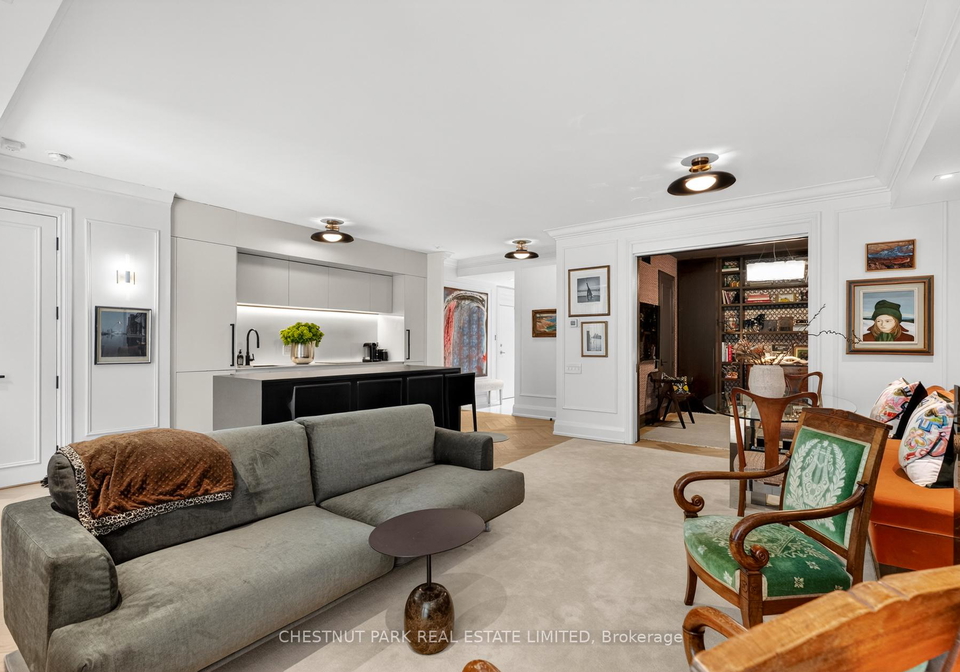 20-scrivener-square-toronto-ontario-c13433458