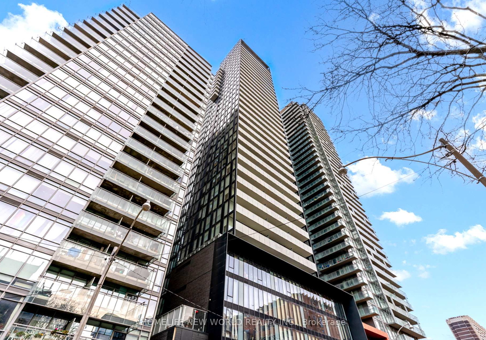 28-wellesley-street-e-toronto-ontario-c13433628