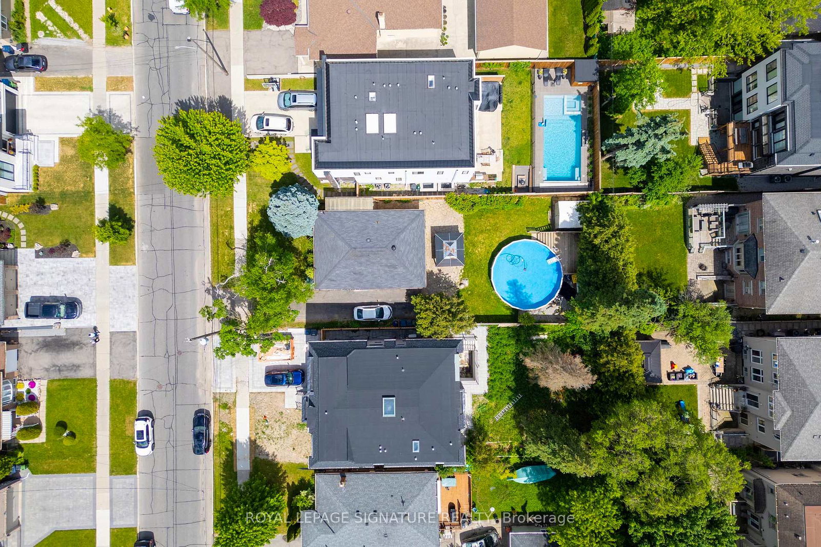 313-patricia-avenue-toronto-ontario-c13433668