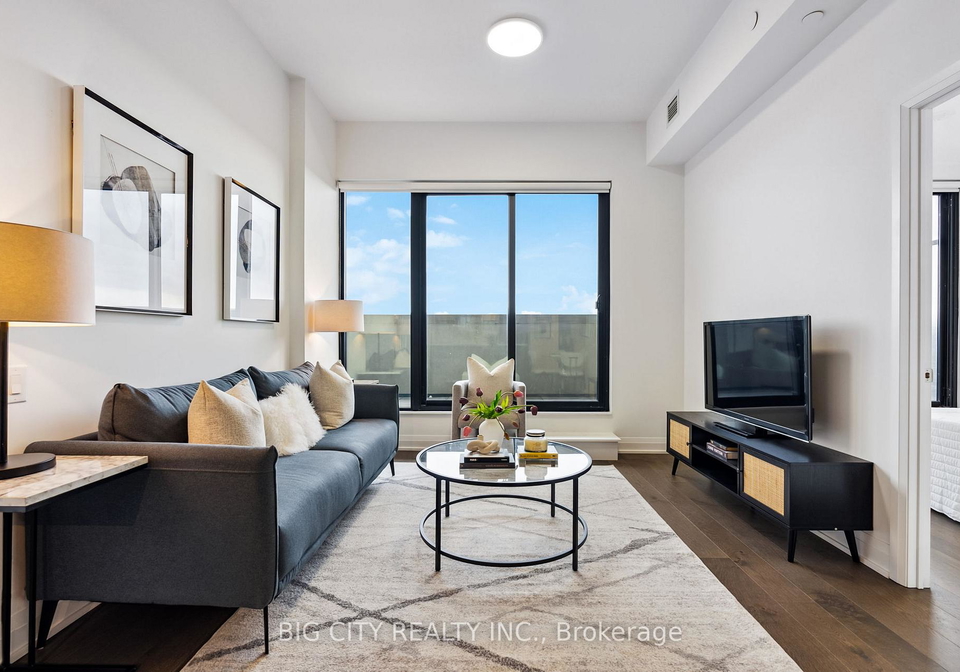 33-frederick-todd-way-east-york-ontario-c13433688
