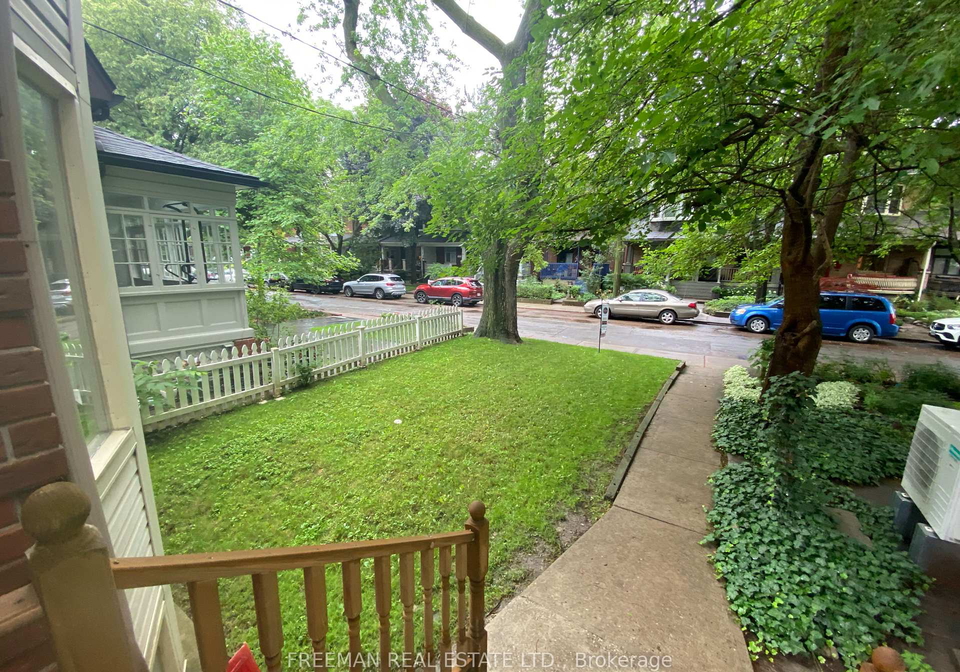 72-vermont-avenue-toronto-ontario-c13433692
