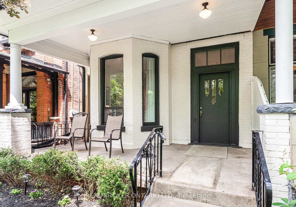 33-lakeview-avenue-toronto-ontario-c13433762