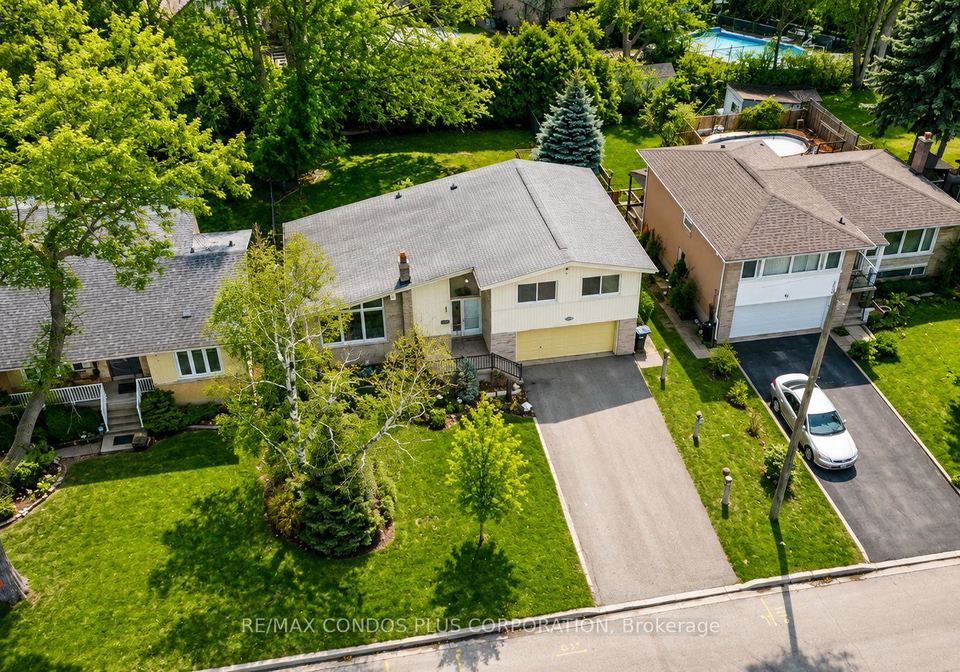 333-pleasant-avenue-toronto-ontario-c13433898
