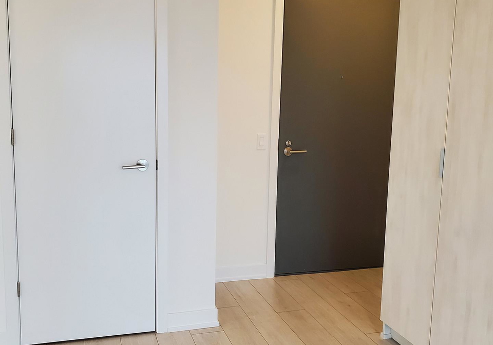 5858-yonge-street-toronto-ontario-c13434062