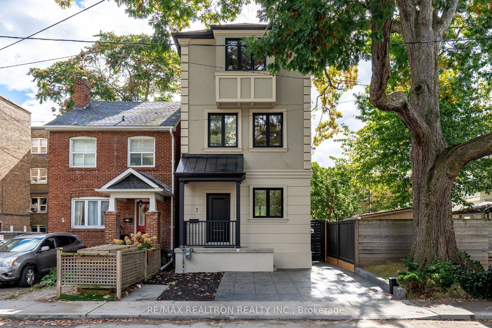 7-louise-avenue-toronto-ontario-c13434218