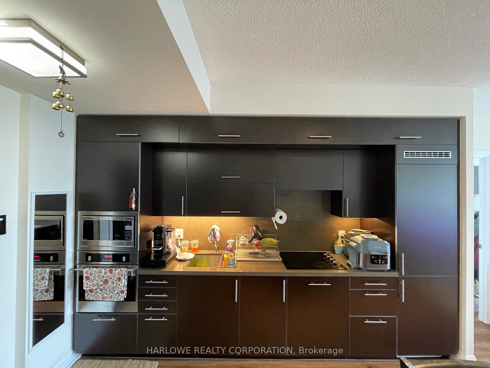 5-sheppard-avenue-e-north-york-ontario-c13434292