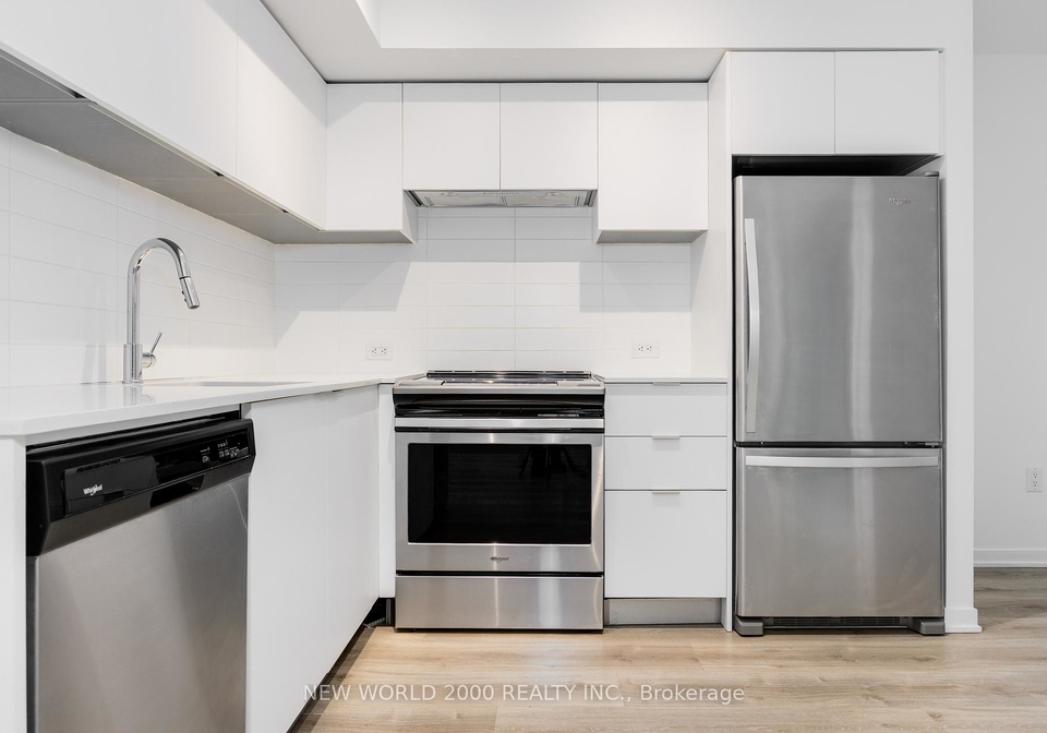 101-roehampton-avenue-toronto-ontario-c13434360