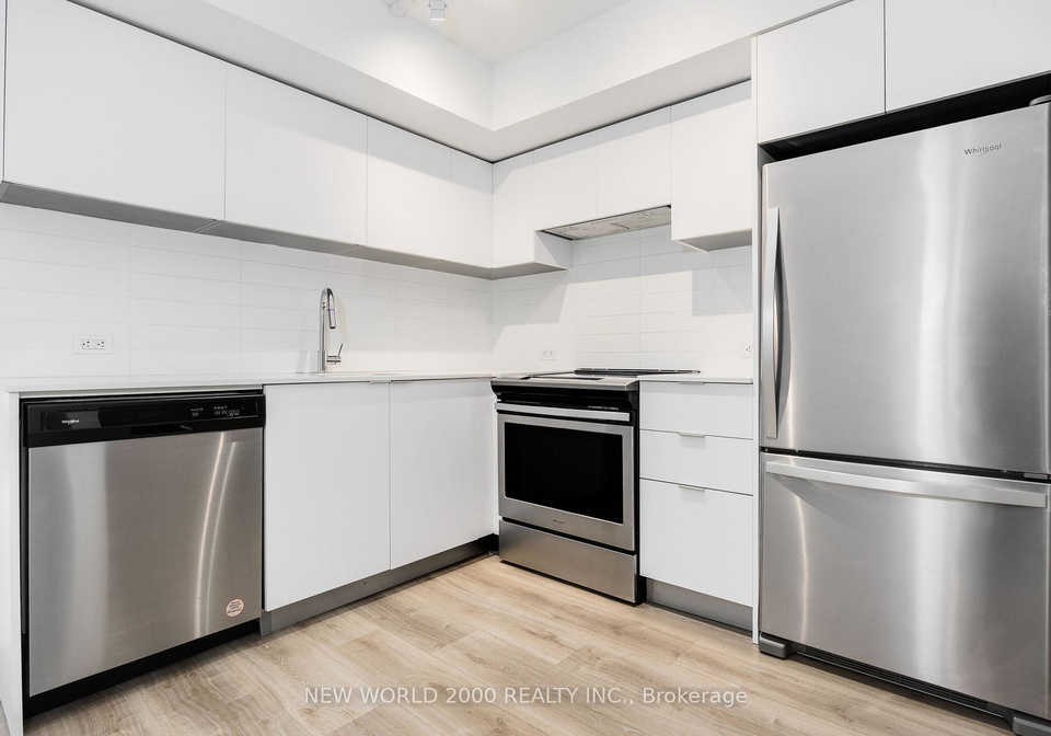 101-roehampton-avenue-toronto-ontario-c13434360