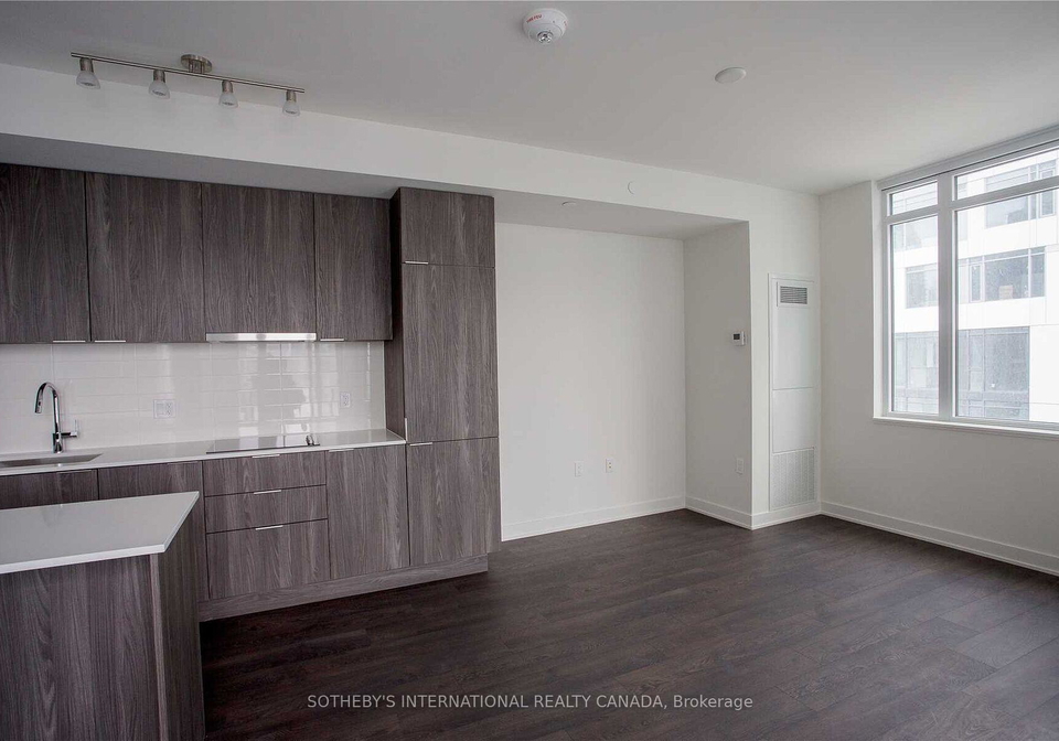 576-front-street-w-toronto-ontario-c13434492