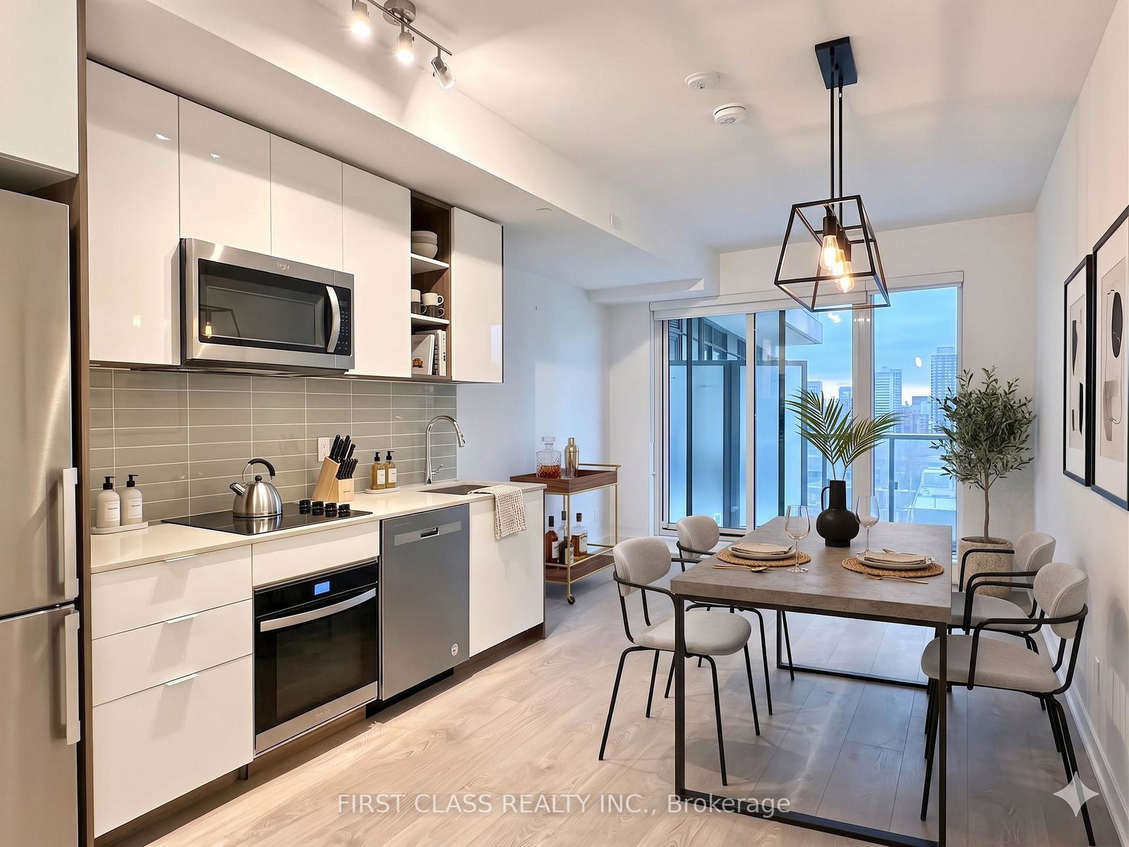 543-richmond-street-w-toronto-ontario-c13434654