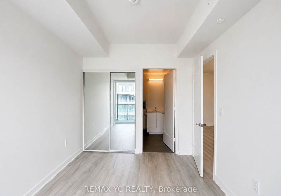 135-lower-sherbourne-street-toronto-ontario-c13434710