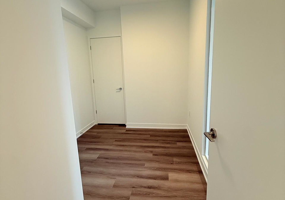 10-oak-street-toronto-ontario-c13434928