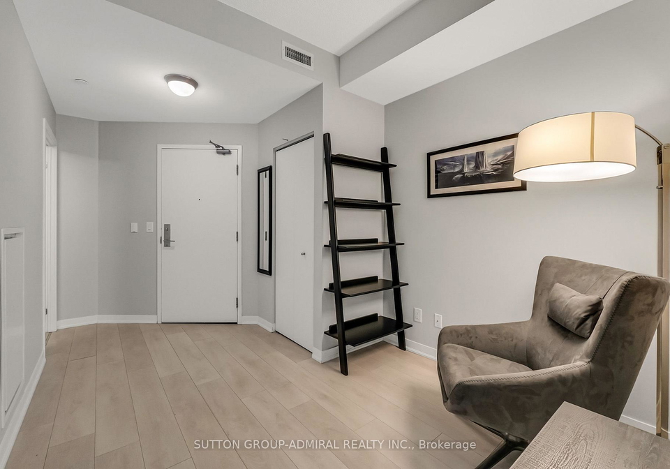 51-east-liberty-street-toronto-ontario-c13434954