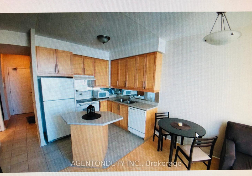 1121-bay-street-toronto-ontario-c13435100