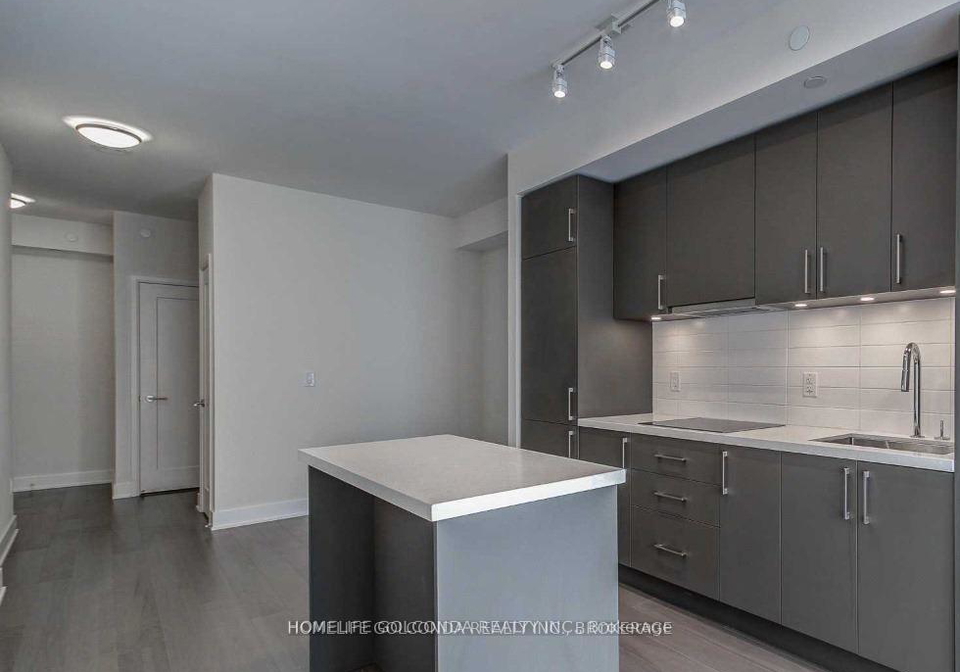 88-cumberland-street-toronto-ontario-c13435106