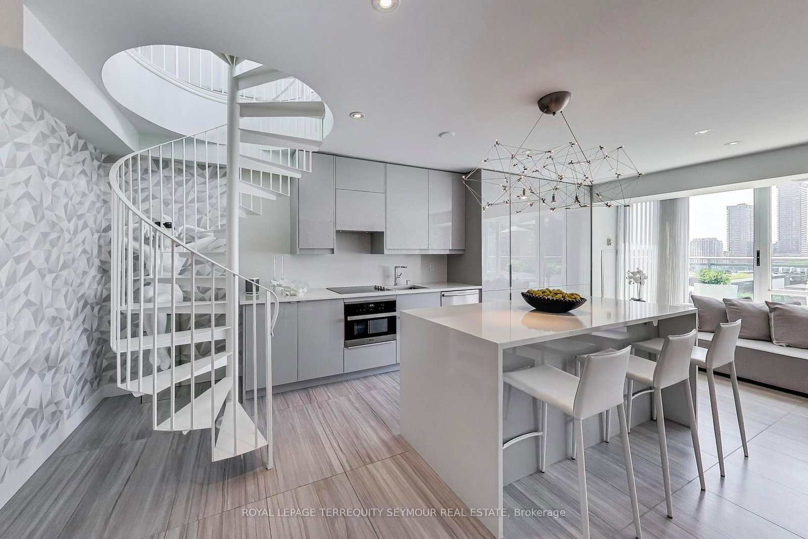 77-lombard-street-toronto-ontario-c13435138