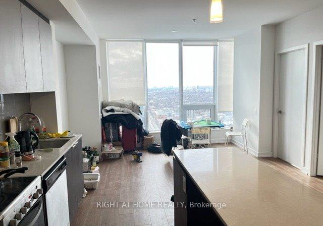 203-college-street-toronto-ontario-c13435262