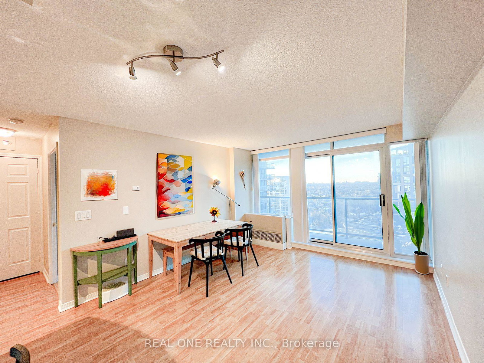 5508-yonge-street-toronto-ontario-c13435396