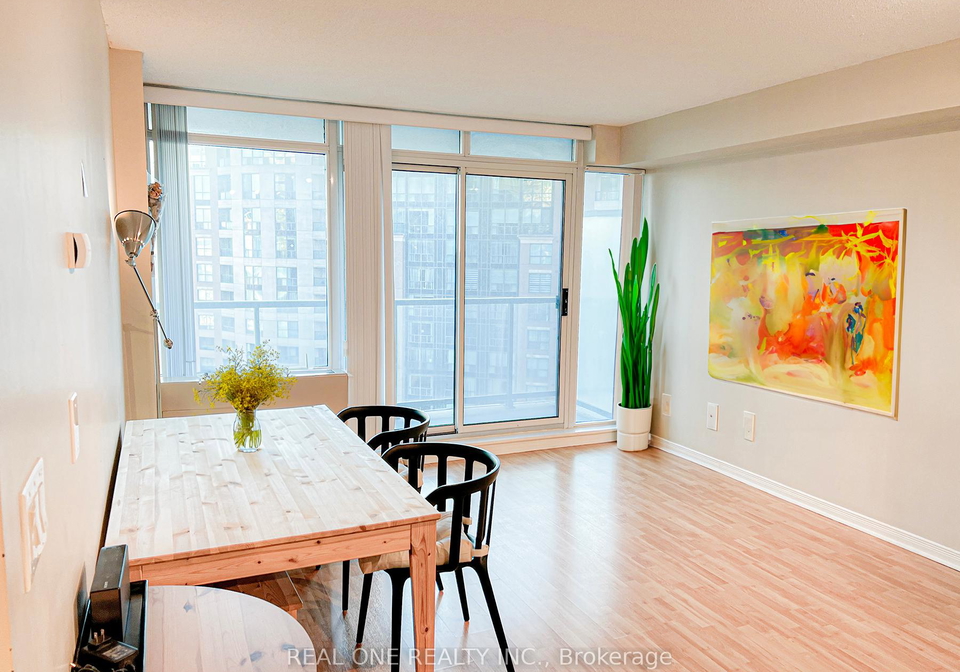5508-yonge-street-toronto-ontario-c13435396