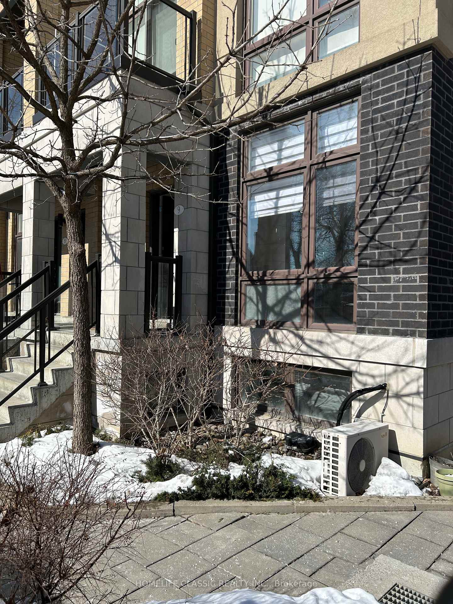 11-eldora-avenue-toronto-ontario-c13435472