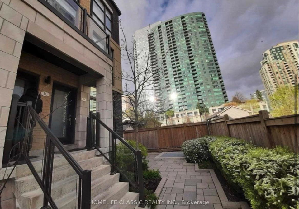 11-eldora-avenue-toronto-ontario-c13435472